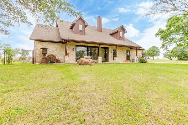 171 Bishop Drive, Weatherford, TX 76088