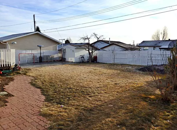 Vermilion, AB T9X 1X2,6007 51 AVE