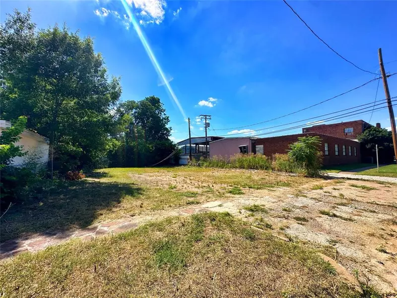 506 Tennessee Street, Graham, TX 76450