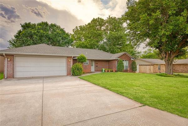 319 Sondra Drive, Elk City, OK 73644