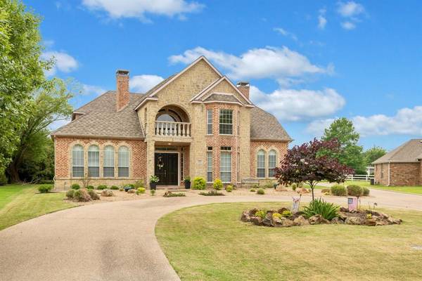 915 Santiago Trail,  Wylie,  TX 75098