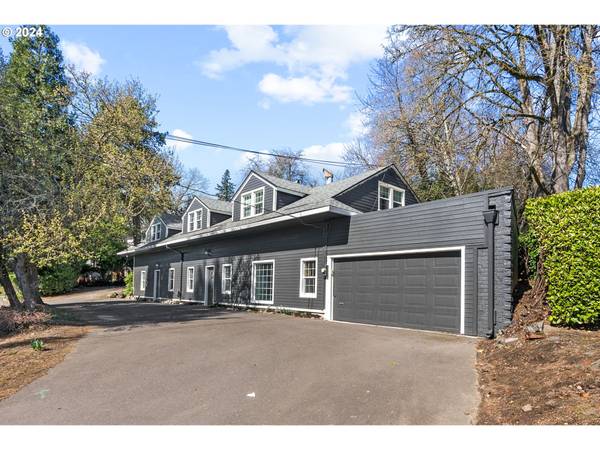 4393 SE LAKE RD, Milwaukie, OR 97222