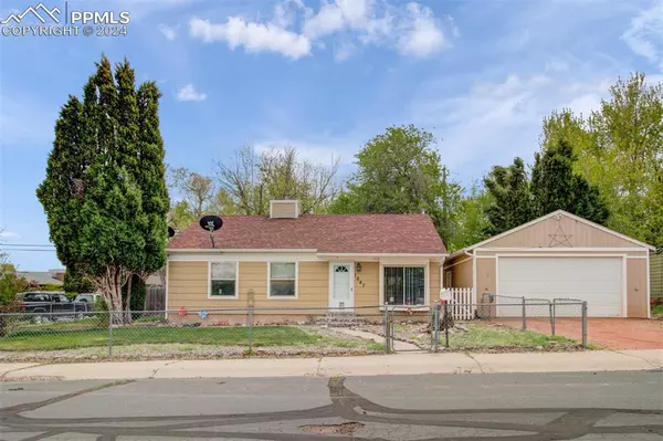 1047 Florence AVE, Colorado Springs, CO 80905