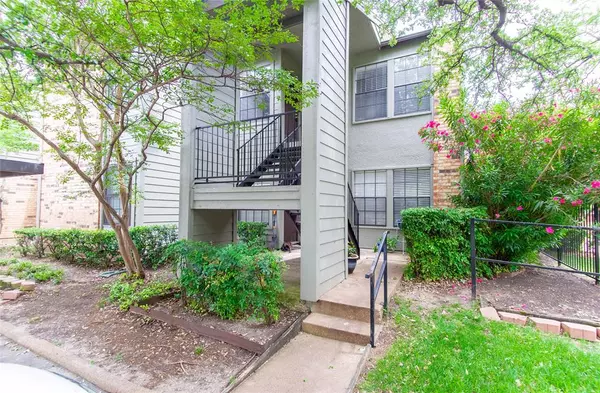 5335 Bent Tree Forest Drive #216, Dallas, TX 75248