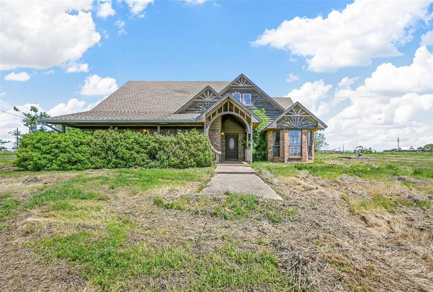 2492 S Branch Road, Krum, TX 76249