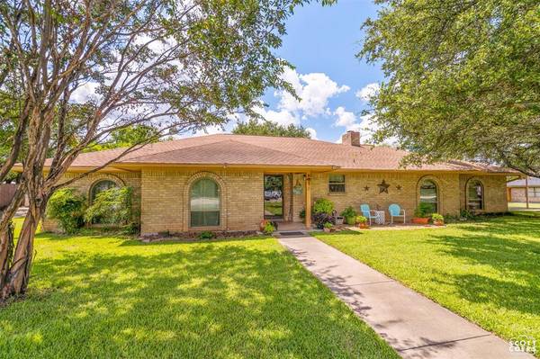 2 Sherman Drive, Brownwood, TX 76801