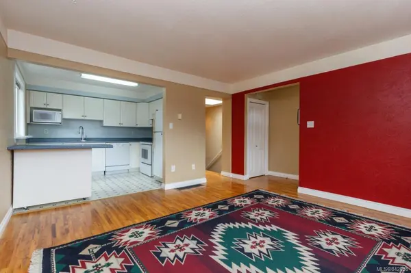 Colwood, BC V9B 2J2,2939 Cuthbert Pl