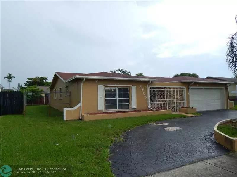 8450 JOHNSON ST, Pembroke Pines, FL 33024