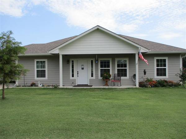 574 HONEYSUCKLE, Emory, TX 75440