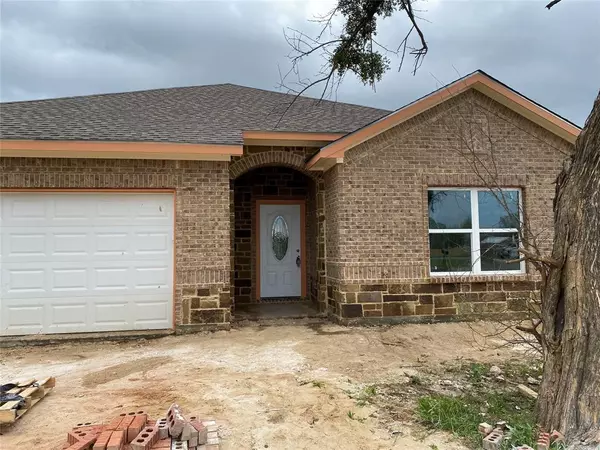 321 N Sherman, Palmer, TX 75165