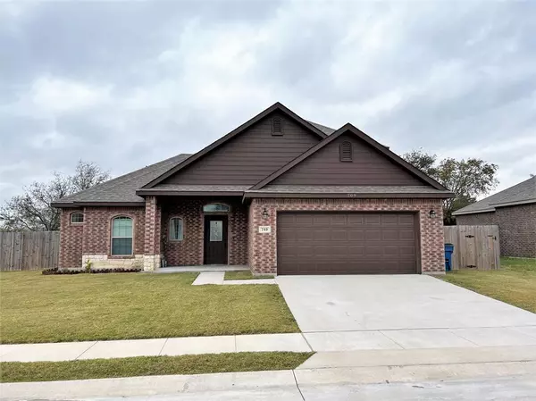 709 Hadley Lane, Valley View, TX 76272