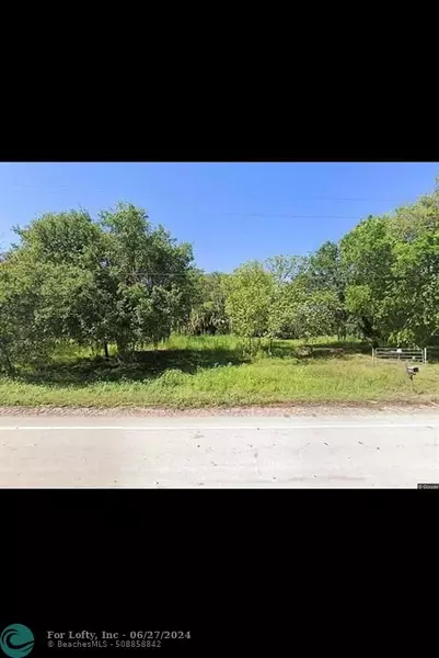 15150 SW Conners Hwy, Okeechobee, FL 34974