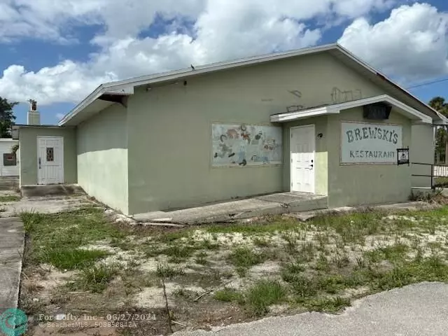 3495 Hwy 441 SE, Okeechobee, FL 34974