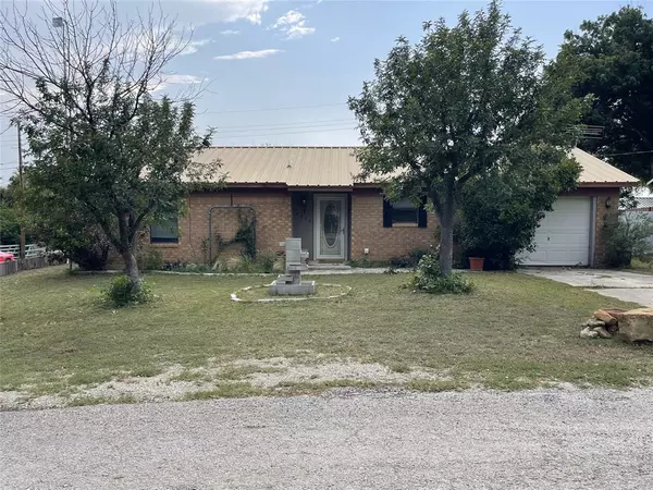 6938 Dublin Drive,  Brownwood,  TX 76801