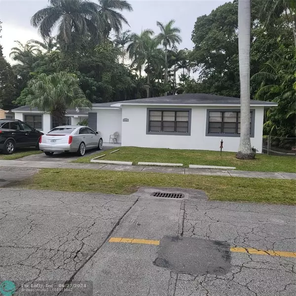 North Miami, FL 33161,14420 NE 3rd Ct