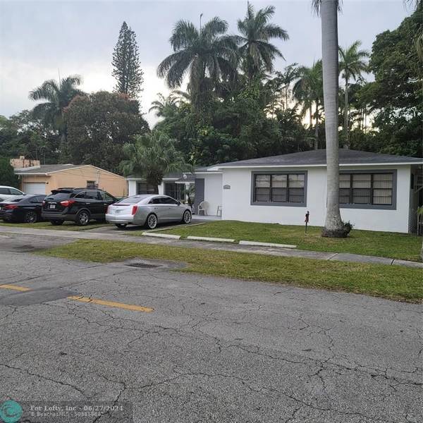 North Miami, FL 33161,14420 NE 3rd Ct