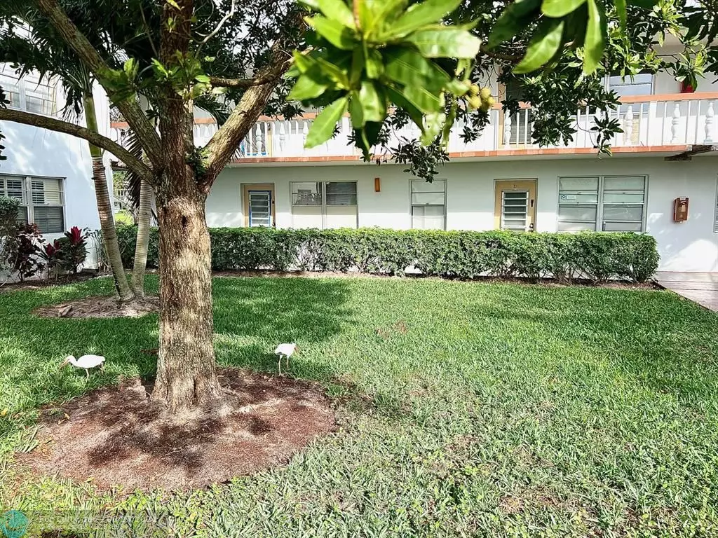 Deerfield Beach, FL 33442,211 Durham E  #211