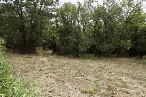 002 Garner Adell # Lot 2, Weatherford, TX 76088