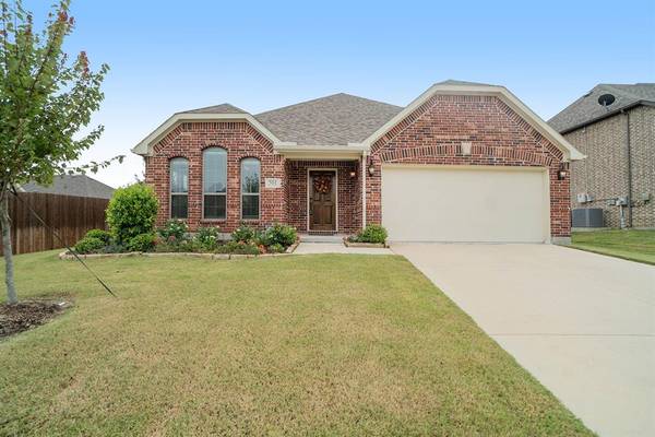 501 Thompson Drive, Van Alstyne, TX 75495