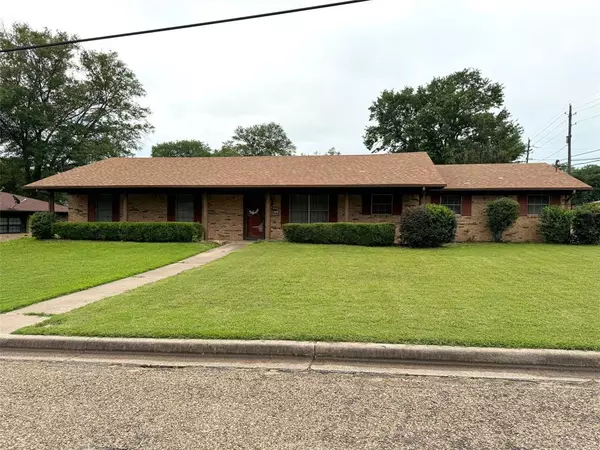 Mount Pleasant, TX 75455,402 Walnut Street