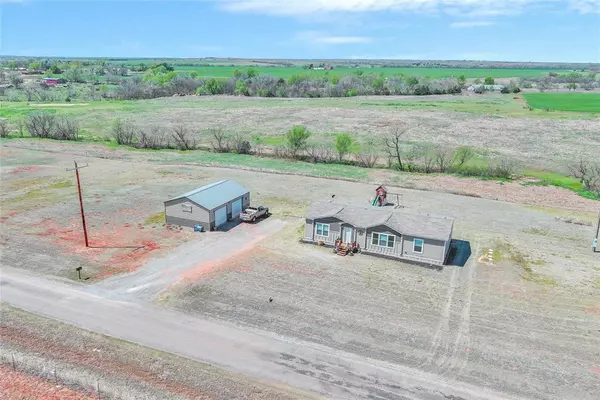 Cordell, OK 73632,11775 N 2240 Road