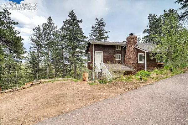 Colorado Springs, CO 80906,3965 Laura RD