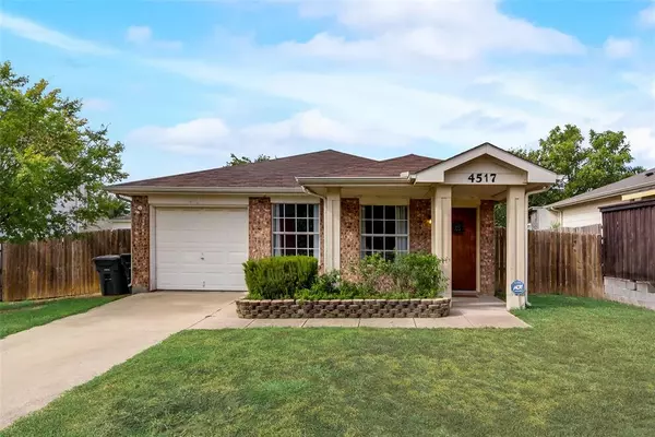 4517 Via James Jacob, Dallas, TX 75211