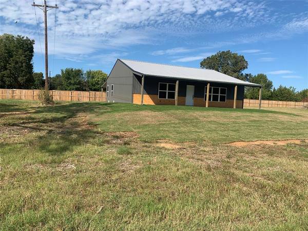 119 PR 14901,  Paris,  TX 75462