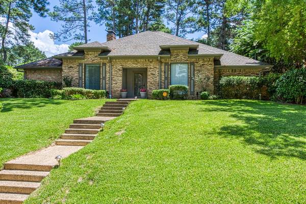 1221 Old Hickory, Tyler, TX 75703