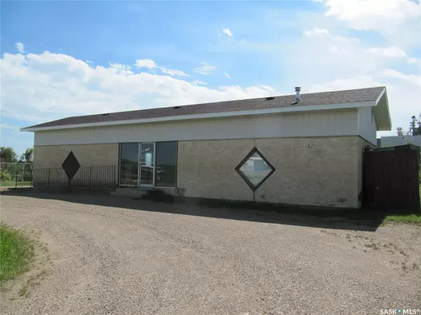 10033 Thatcher AVENUE, North Battleford, SK S9A 2Z3