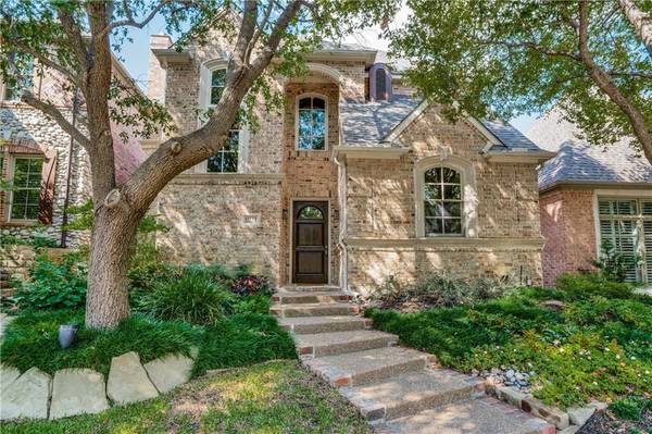 11823 Brookhill Lane, Dallas, TX 75230