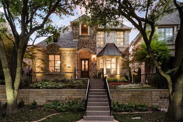 11817 Brookhill Lane, Dallas, TX 75230