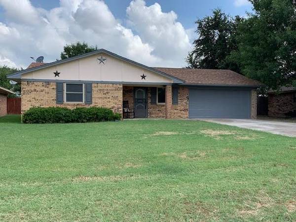 1119 Corvadua, Graham, TX 76450