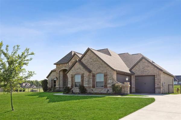 Azle, TX 76020,468 Christian Way