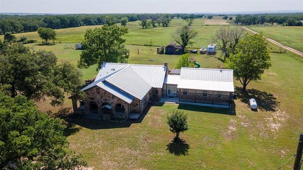 3464 Live Oak Road, Santo, TX 76472