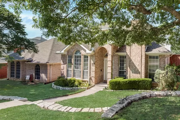 Carrollton, TX 75007,1324 Marken Court