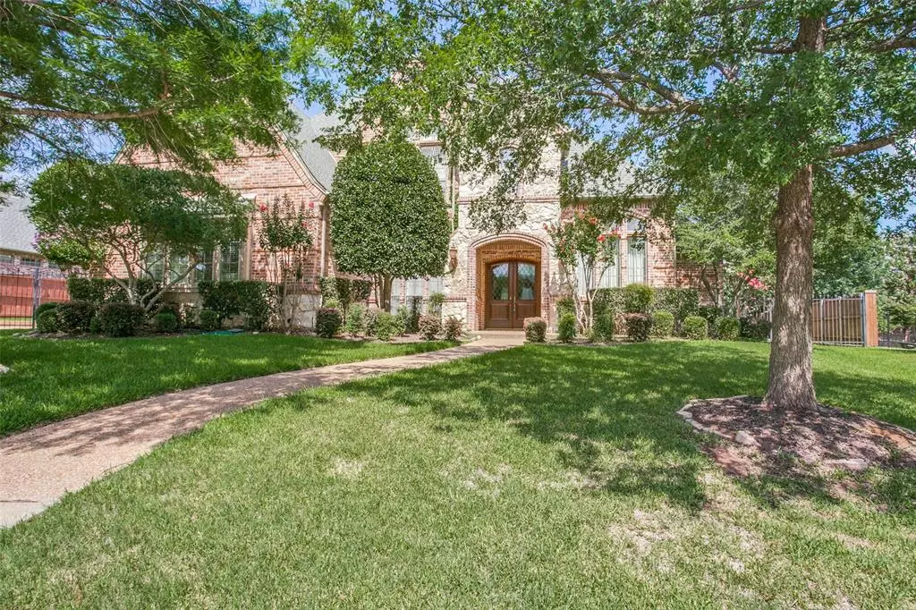 Southlake, TX 76092,1214 Lorraine Court