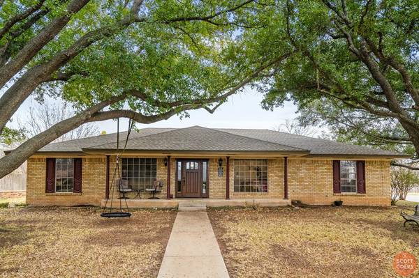 1 Canyon Creek Drive, Brownwood, TX 76801