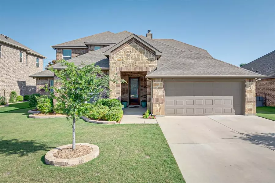 1012 Copperleaf Drive, Mansfield, TX 76063