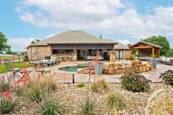 13909 Spring Way Drive,  Haslet,  TX 76052