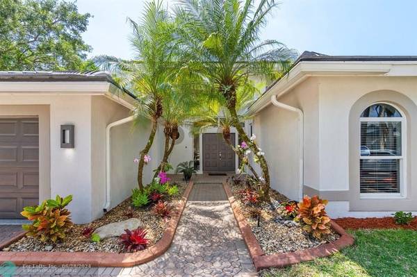 Weston, FL 33331,3719 Oak Ridge Cir