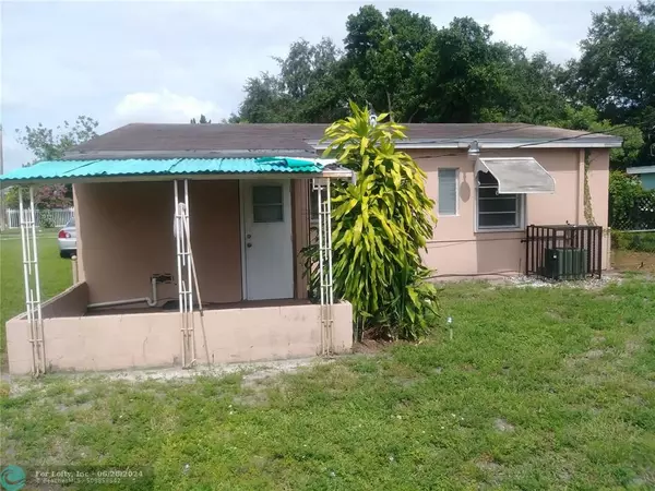 Miami Gardens, FL 33054,2960 NW 161st Ter