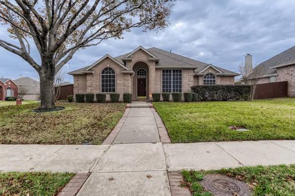 1401 Summerhill Drive, Carrollton, TX 75007