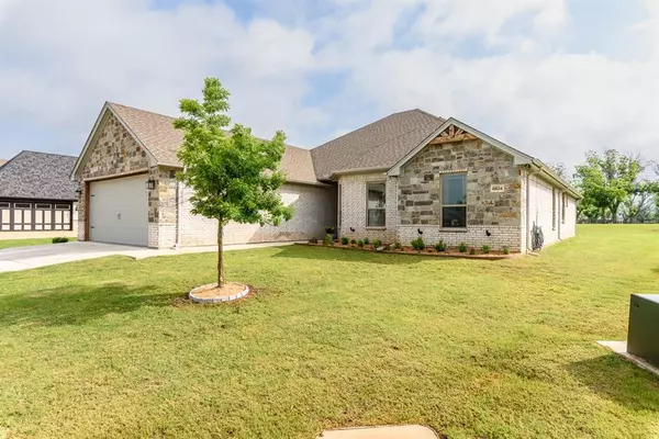 Granbury, TX 76049,6634 Pinehurst Drive