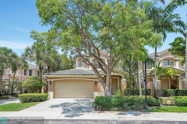 Weston, FL 33332,2669 Center Court Drive  #3-10