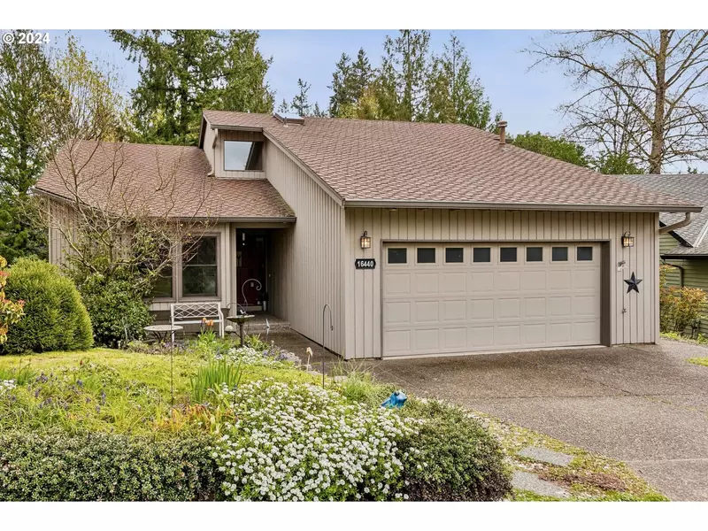 16440 SW Woodcrest AVE, Tigard, OR 97224