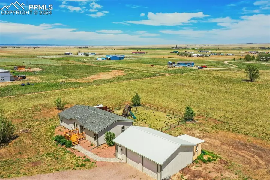 2285 E Ellicott RD, Calhan, CO 80808