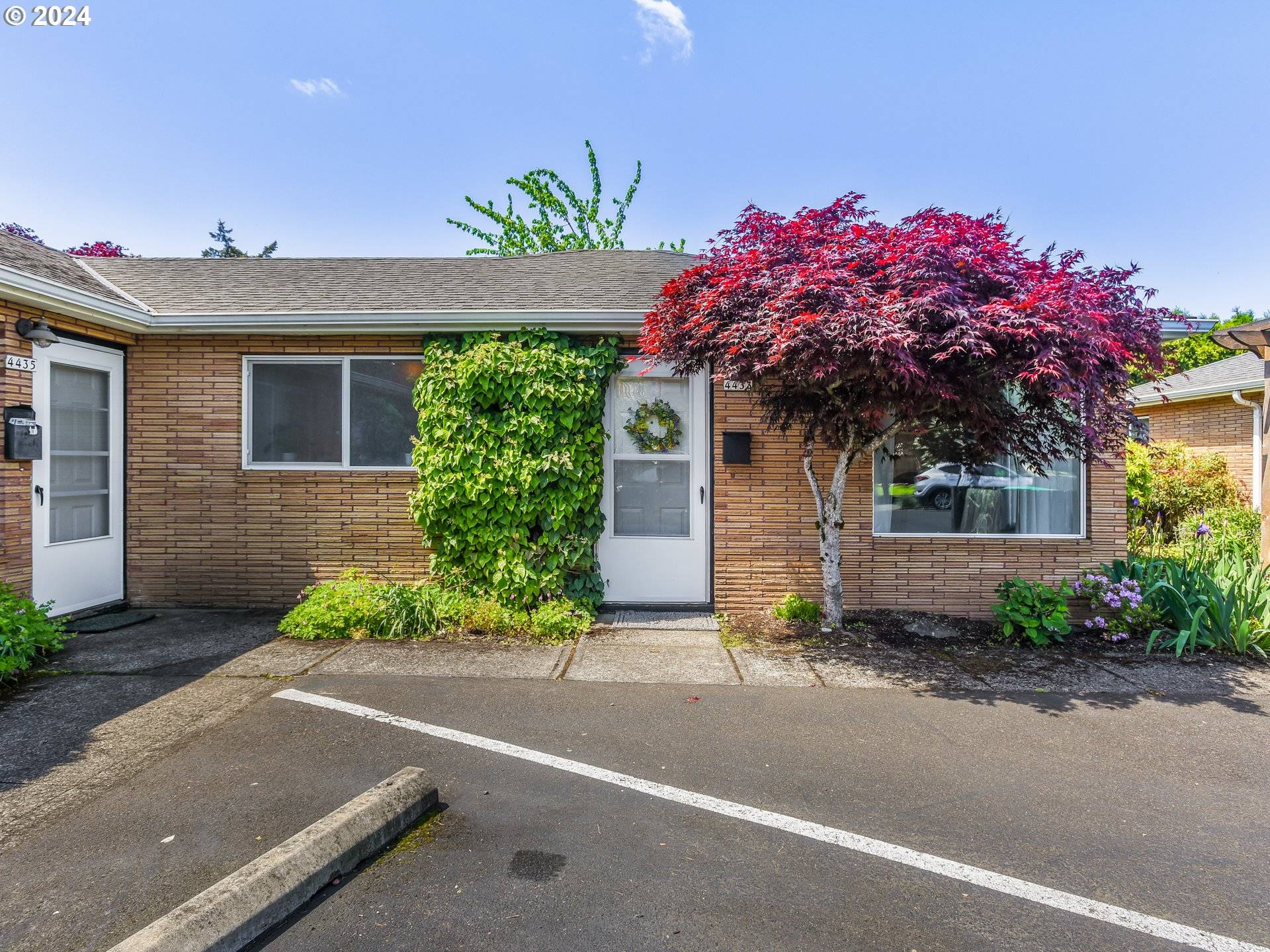 4433 SE 57TH AVE, Portland, OR 97206