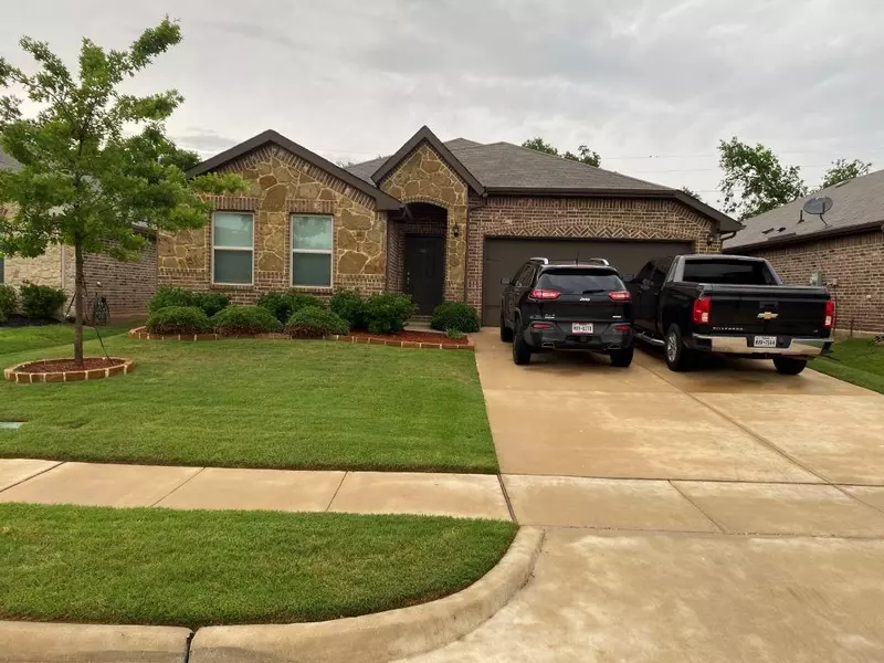 307 High Point Way, Justin, TX 76247