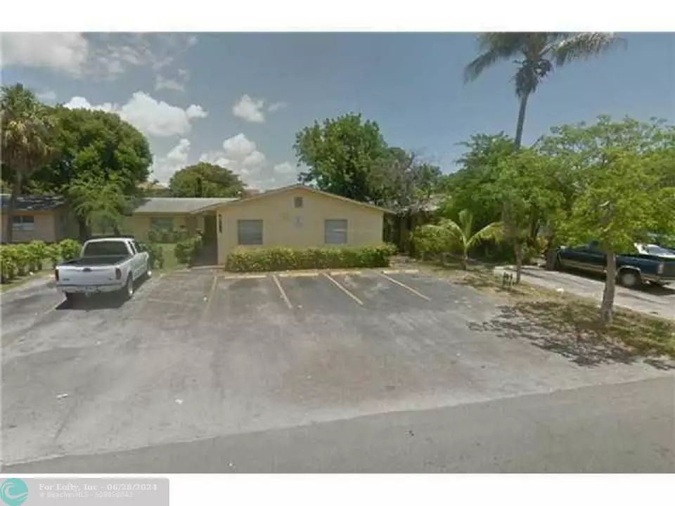 Pompano Beach, FL 33060,513 SW 2nd CT